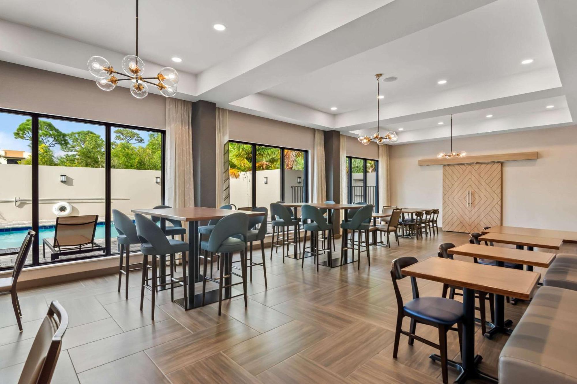 Comfort Suites Stuart-Hutchinson Island Eksteriør bilde